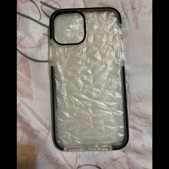 🆕 IPhone 11 PRO phone case, clear with black sides - Picture 2 of 3